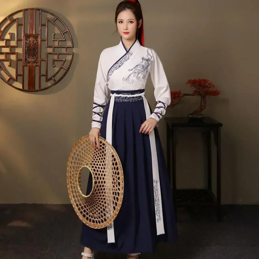 Vintage Fashion Style Men - Modernes Hanfu Damen Top und Rock