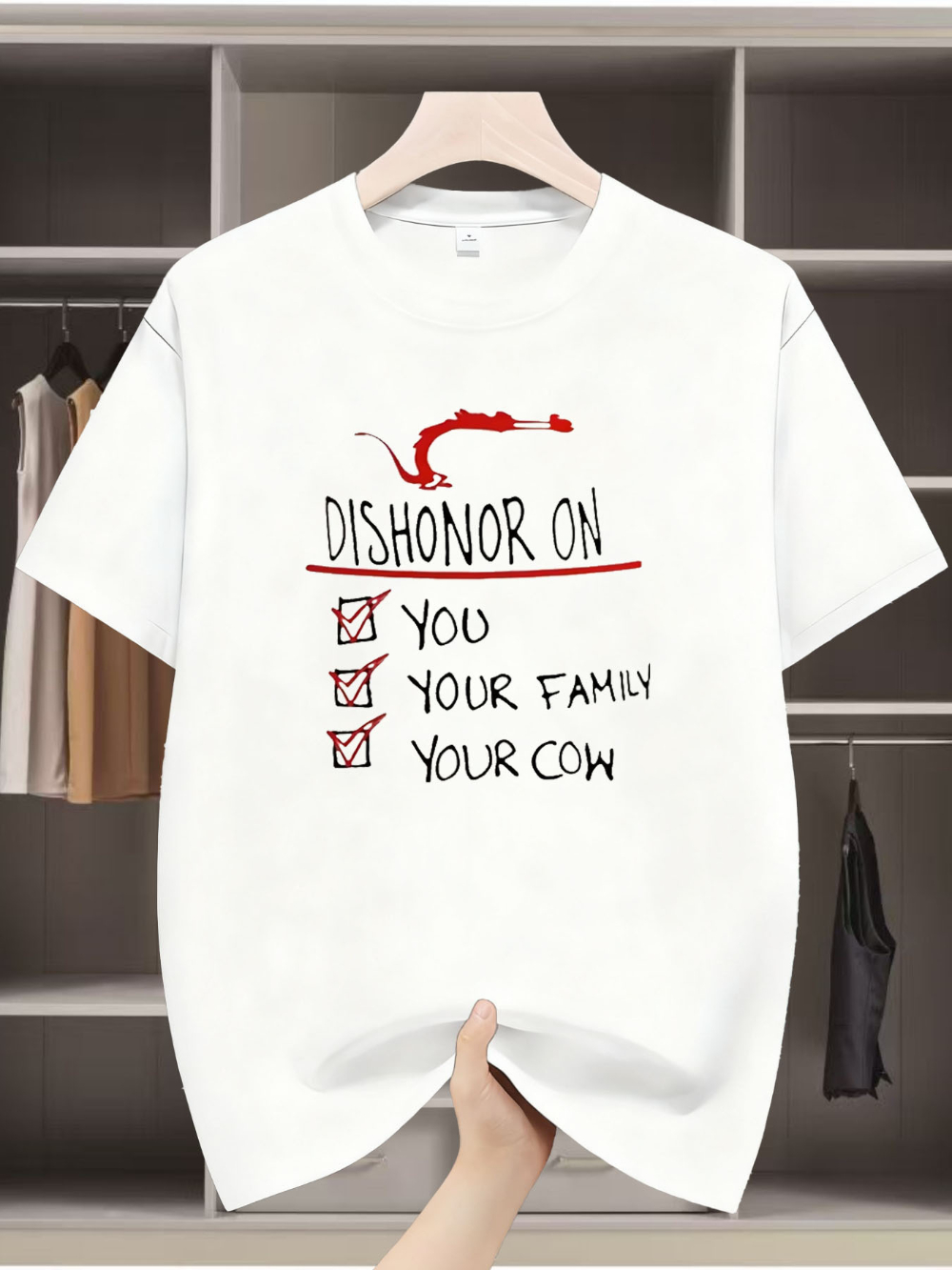 Quirky Vintage Fashion - Einzigartiger Street-Style, humorvoller und ausgefallener Dishonor-Logo-Print,