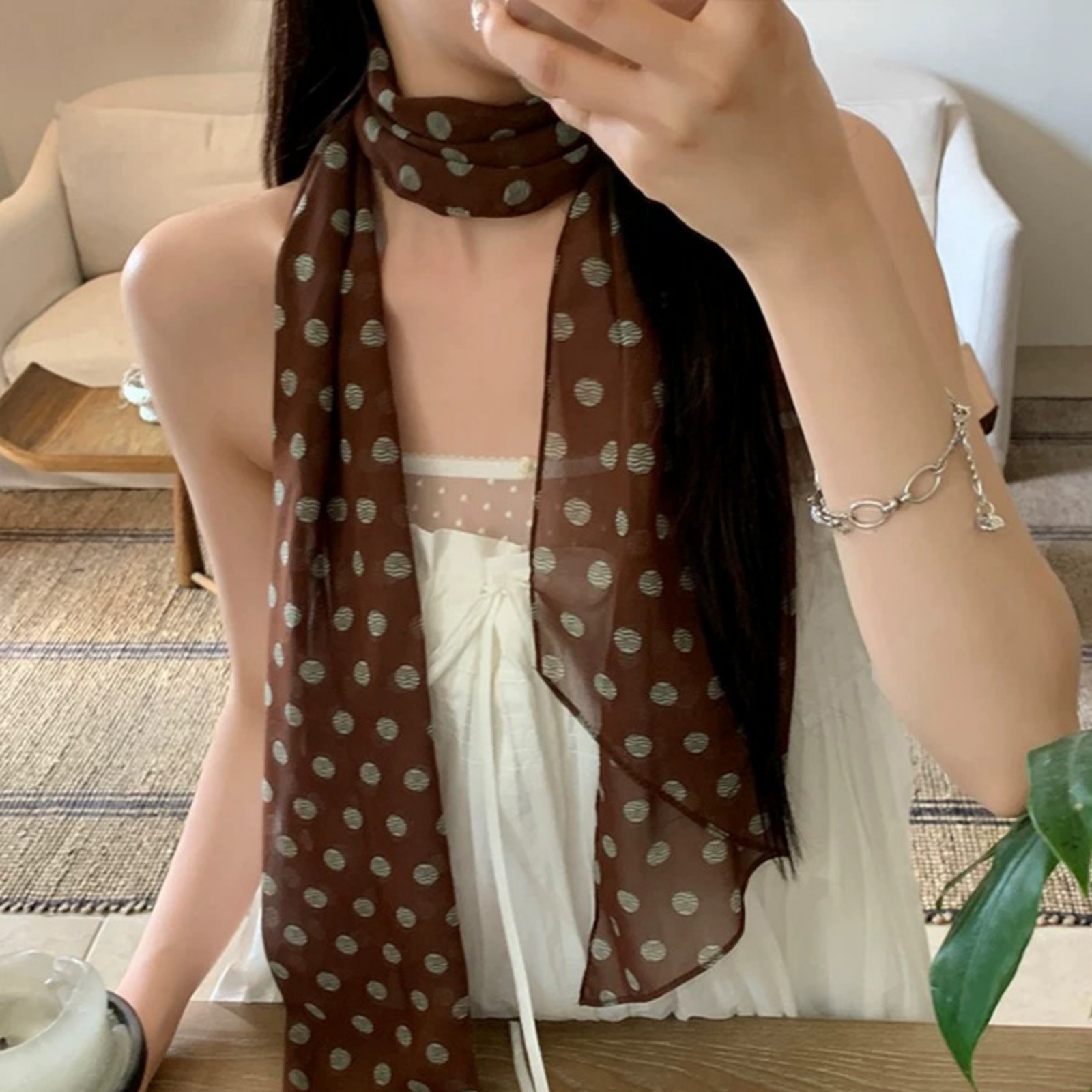 Vintage-Chiffon-Schal mit Polk – Vintage Fashion Wear Bewertung und Preis